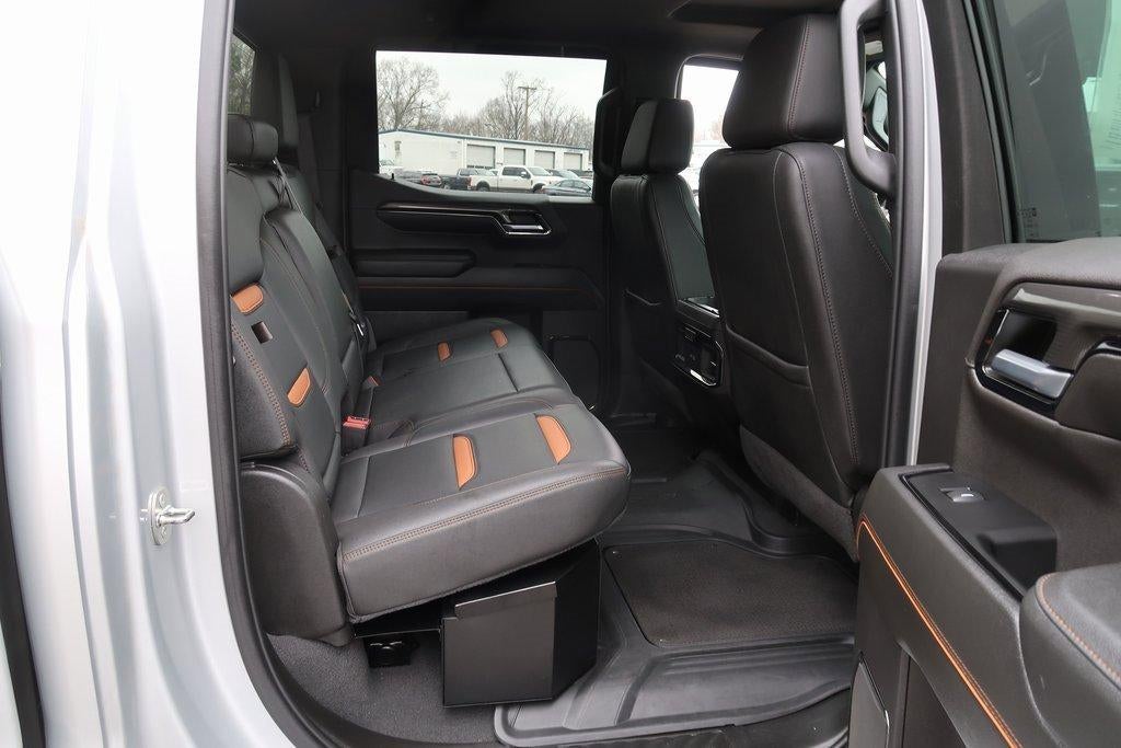 2022 GMC Sierra 1500 4WD Crew Cab 147" AT4