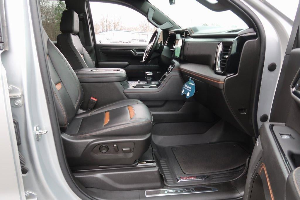 2022 GMC Sierra 1500 4WD Crew Cab 147" AT4