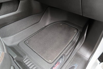 2022 GMC Sierra 1500 4WD Crew Cab 147" AT4