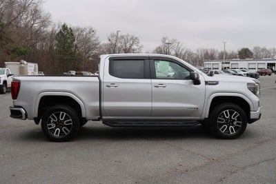 2022 GMC Sierra 1500 4WD Crew Cab 147" AT4