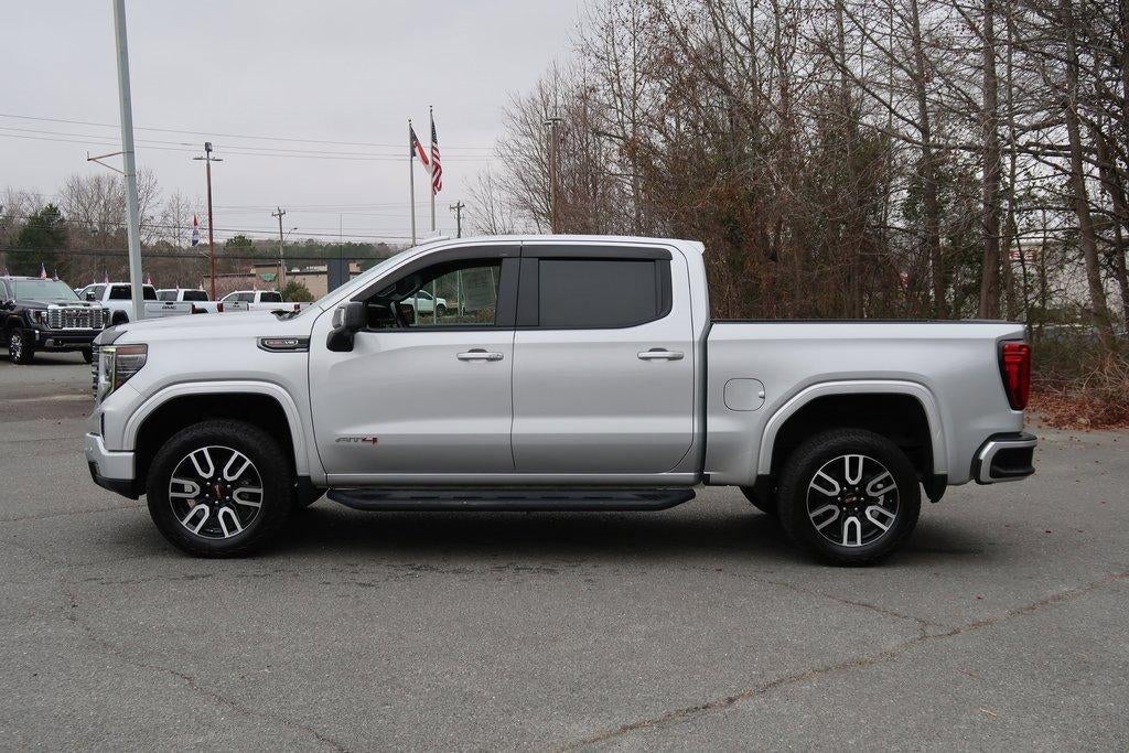 2022 GMC Sierra 1500 4WD Crew Cab 147" AT4