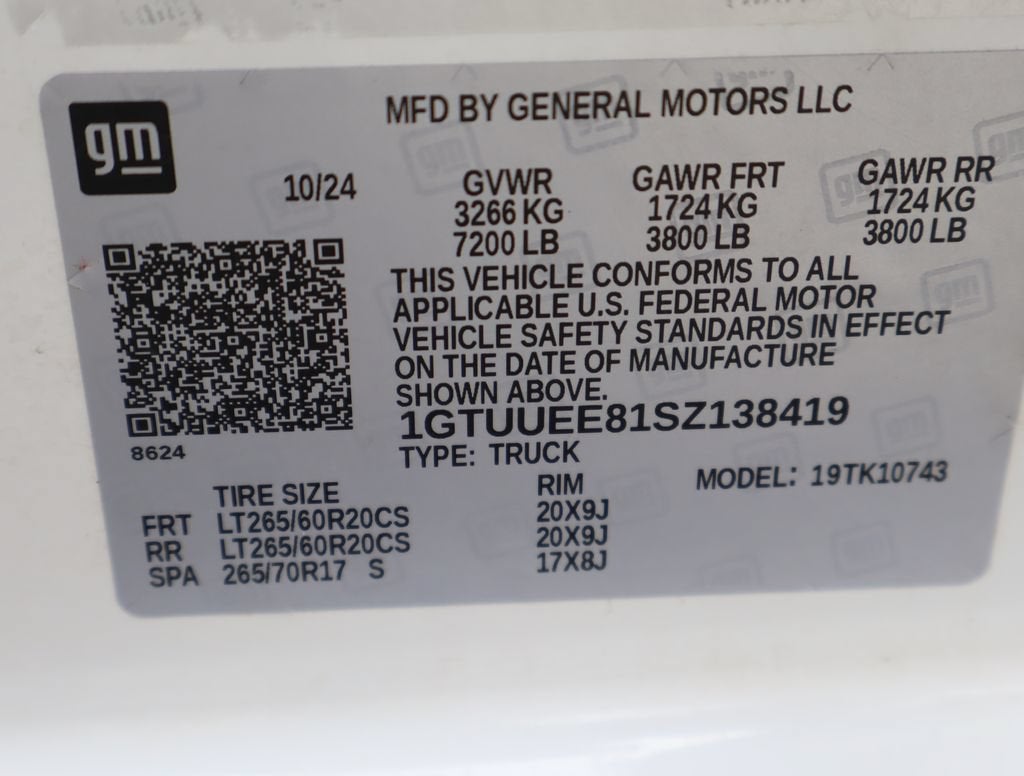 2025 GMC Sierra 1500 AT4