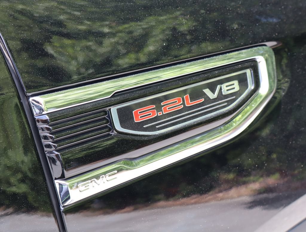 2023 GMC Sierra 1500 4WD Crew Cab 147" Denali