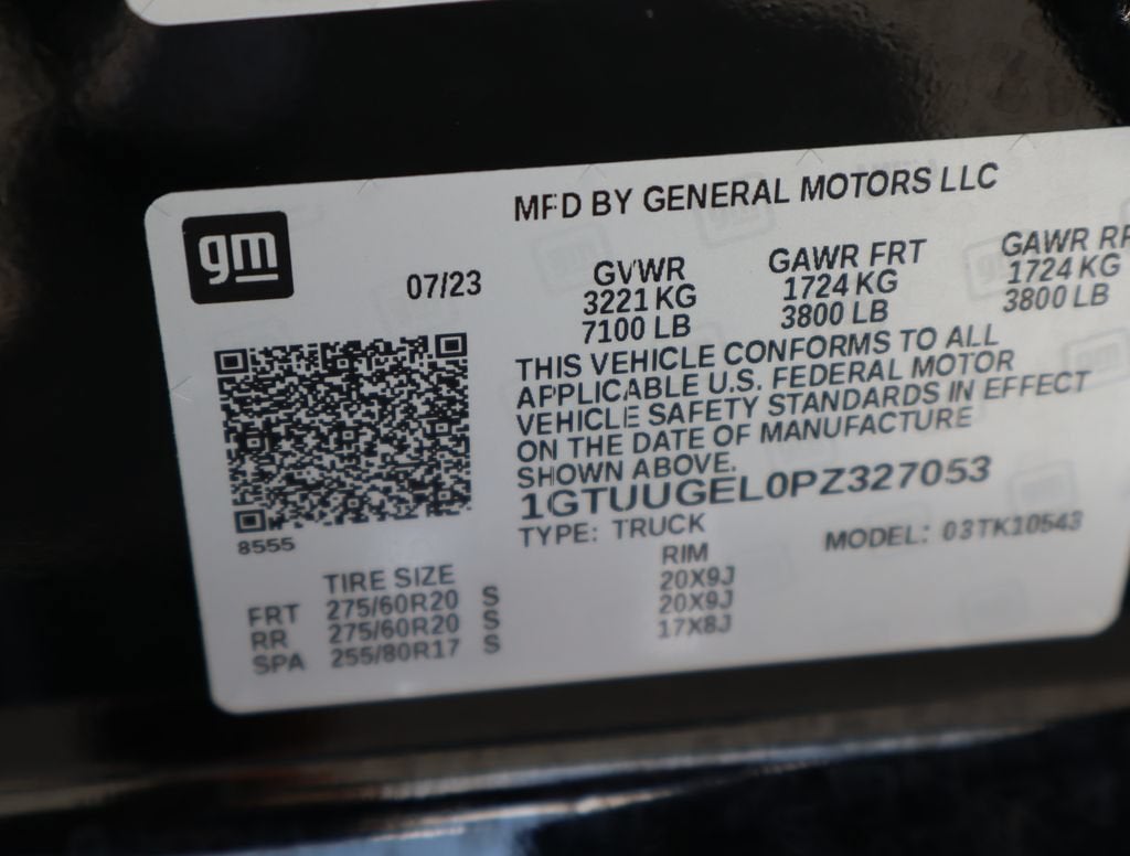2023 GMC Sierra 1500 4WD Crew Cab 147" Denali