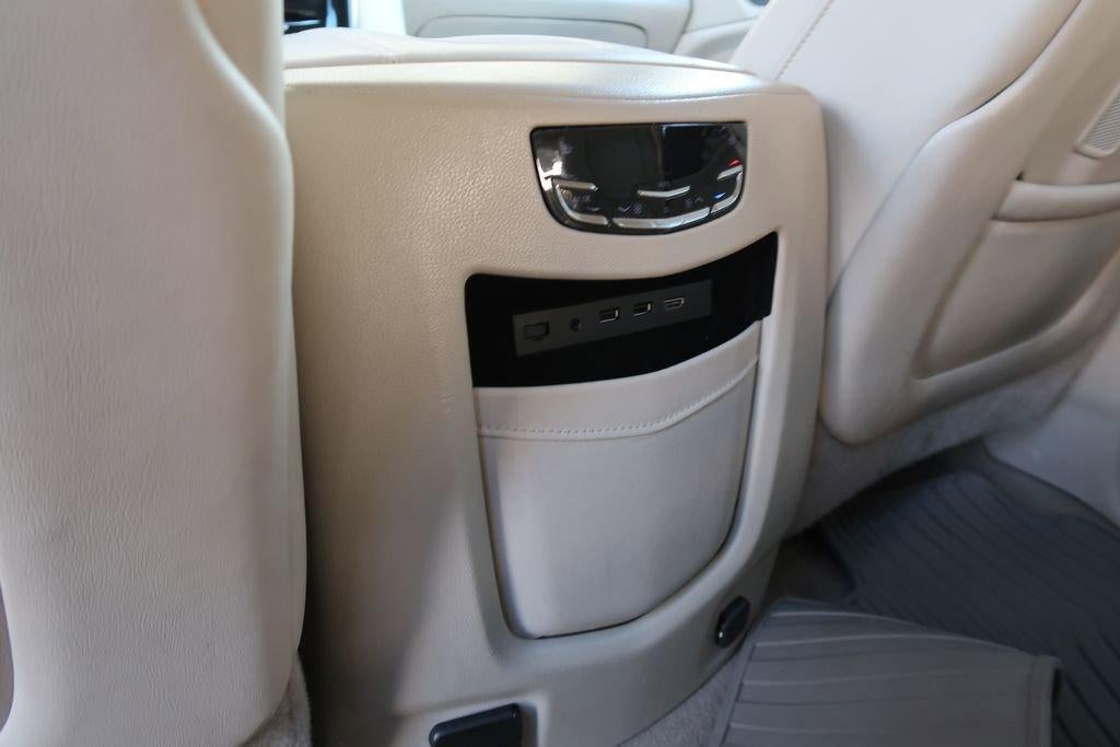 2018 Cadillac Escalade 4WD 4dr Luxury