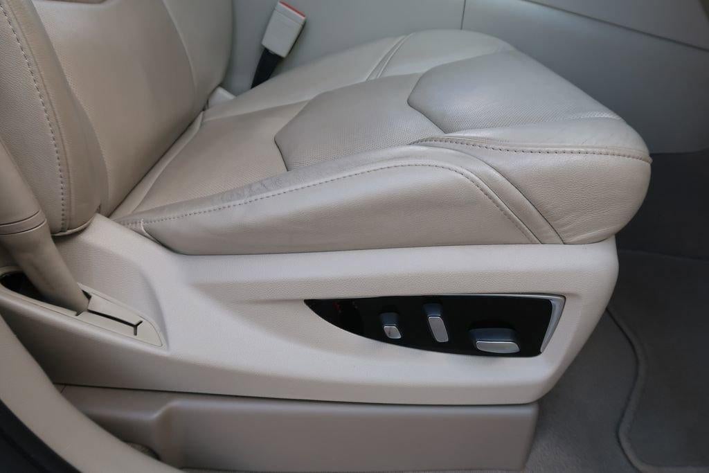 2018 Cadillac Escalade 4WD 4dr Luxury