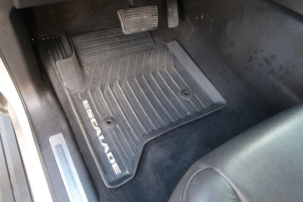 2018 Cadillac Escalade 4WD 4dr Premium Luxury