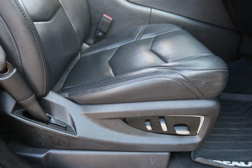 2018 Cadillac Escalade 4WD 4dr Premium Luxury