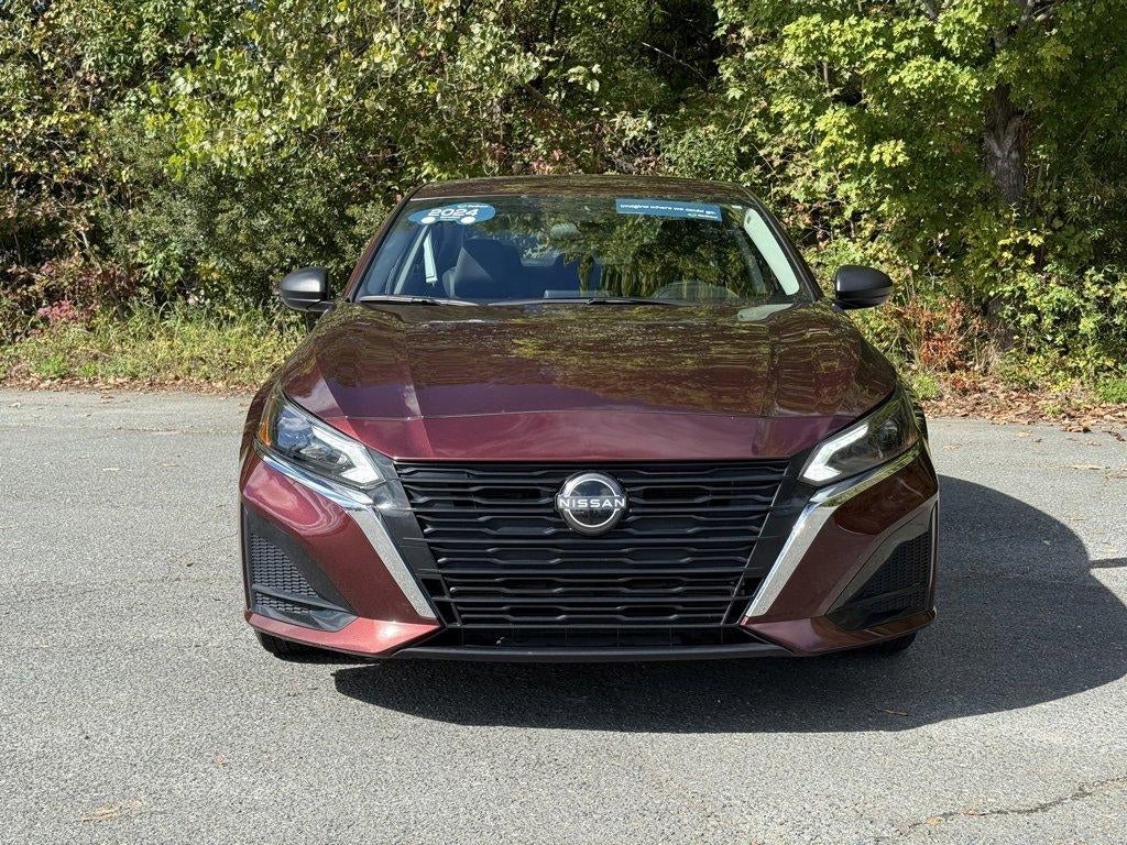 2024 Nissan Altima 2.5 SV Sedan