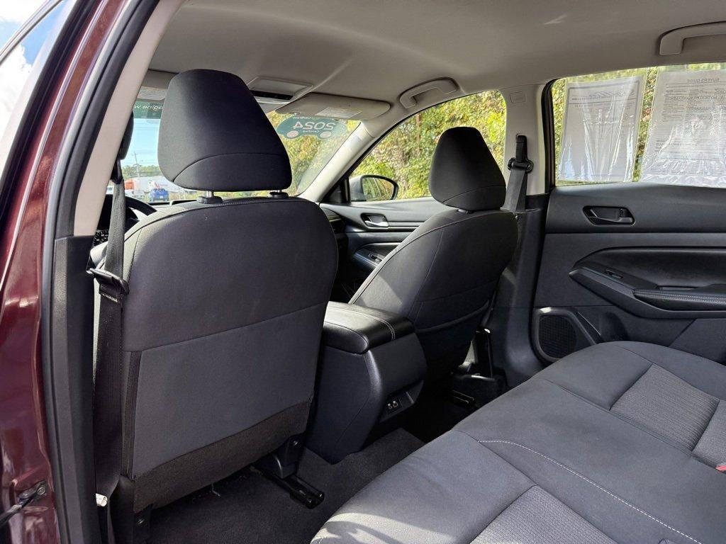 2024 Nissan Altima 2.5 SV Sedan