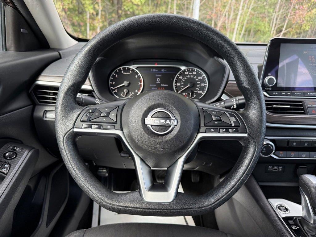 2024 Nissan Altima 2.5 SV Sedan