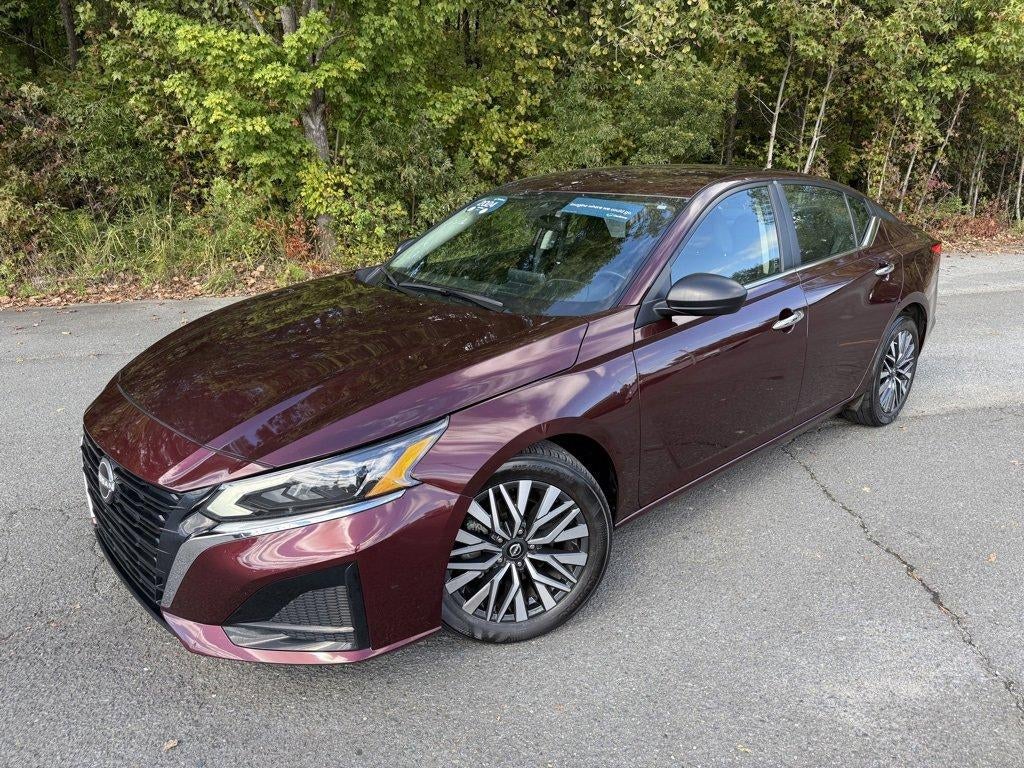 2024 Nissan Altima 2.5 SV Sedan