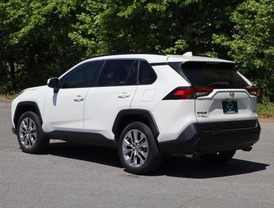 2021 Toyota RAV4 XLE Premium FWD