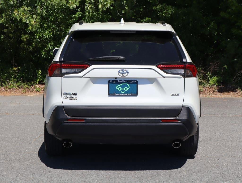 2021 Toyota RAV4 XLE Premium FWD
