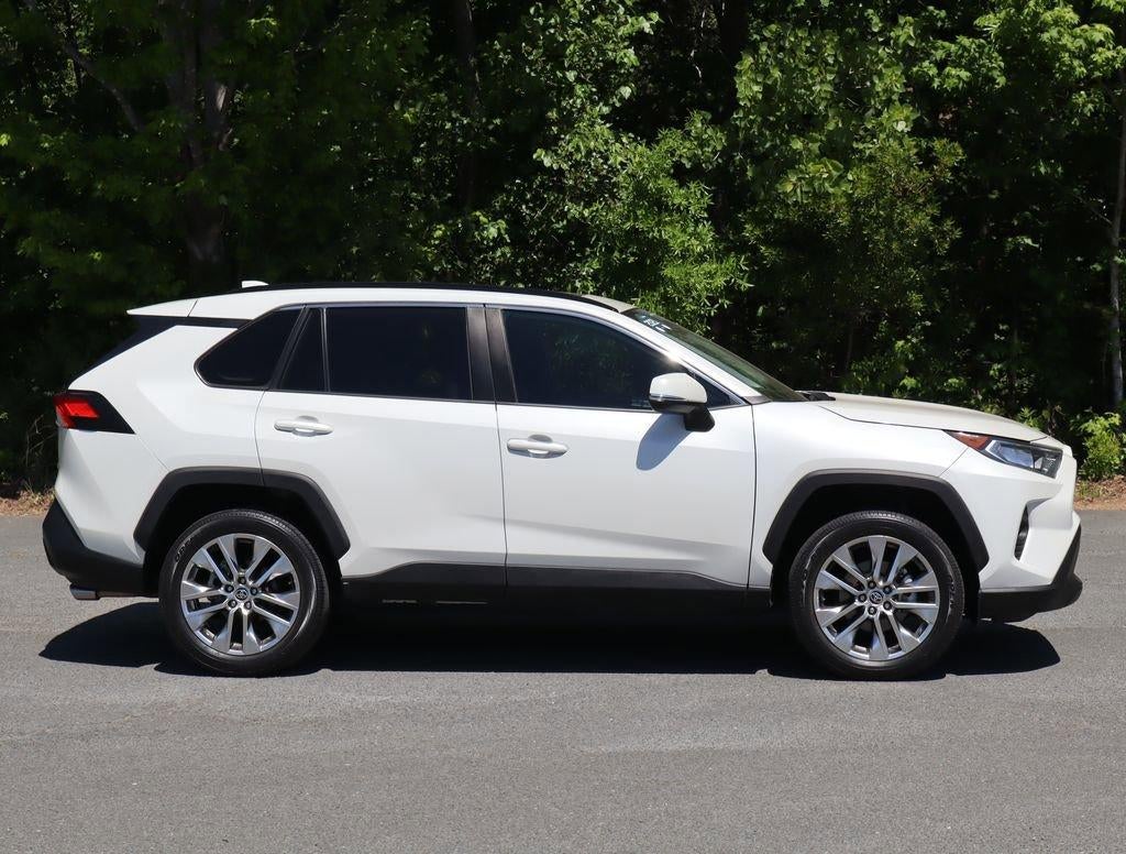2021 Toyota RAV4 XLE Premium FWD