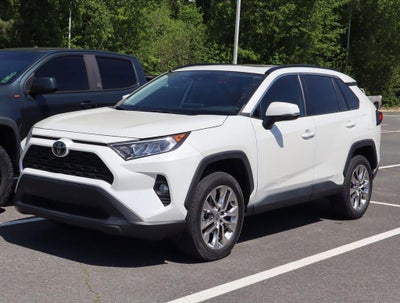 2021 Toyota RAV4 XLE Premium FWD