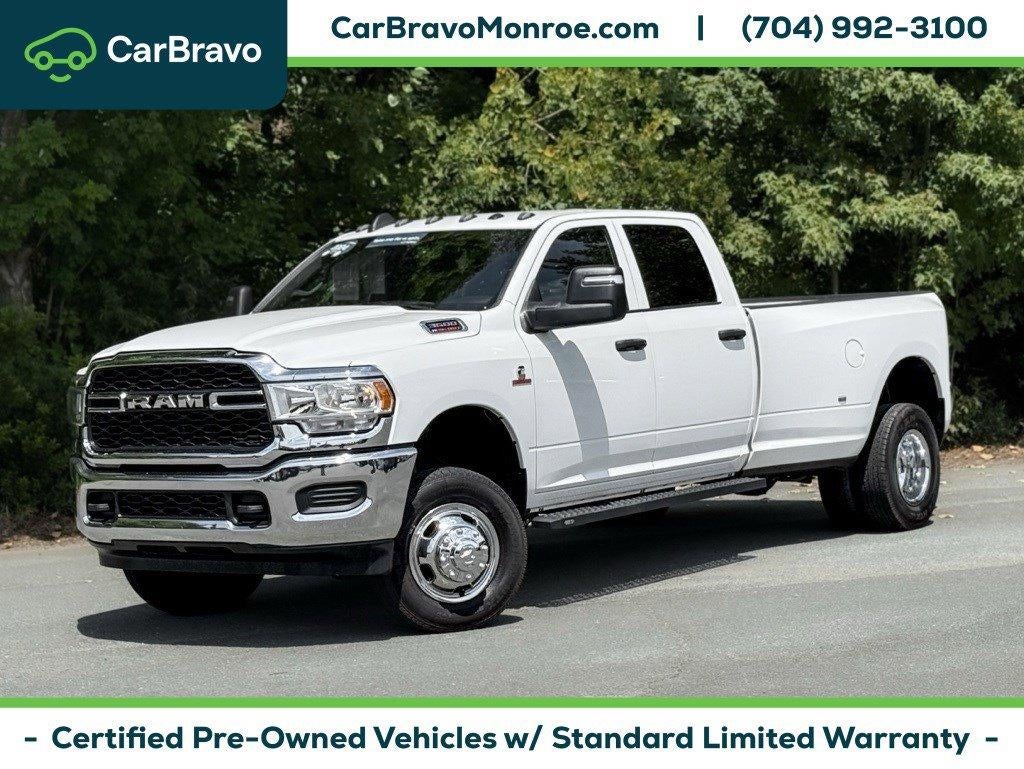 2024 RAM 3500 Tradesman 4x4 Crew Cab 8' Box