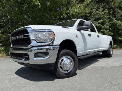 2024 RAM 3500 Tradesman 4x4 Crew Cab 8' Box