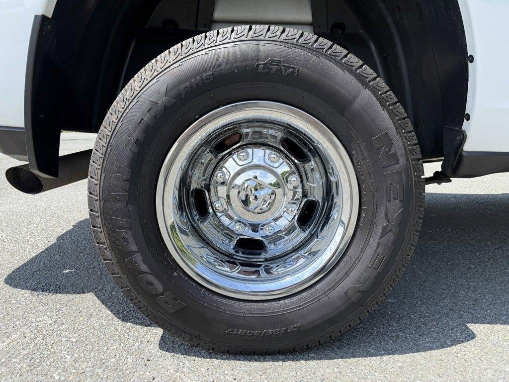 2024 RAM 3500 Tradesman 4x4 Crew Cab 8' Box