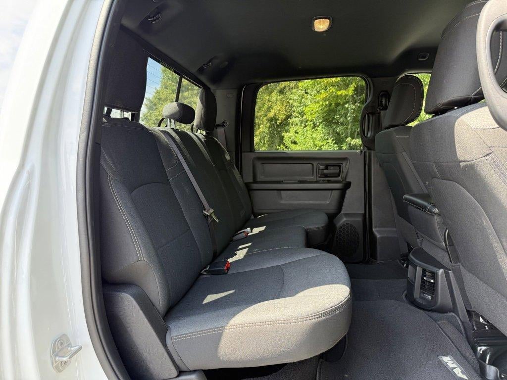 2024 RAM 3500 Tradesman 4x4 Crew Cab 8' Box