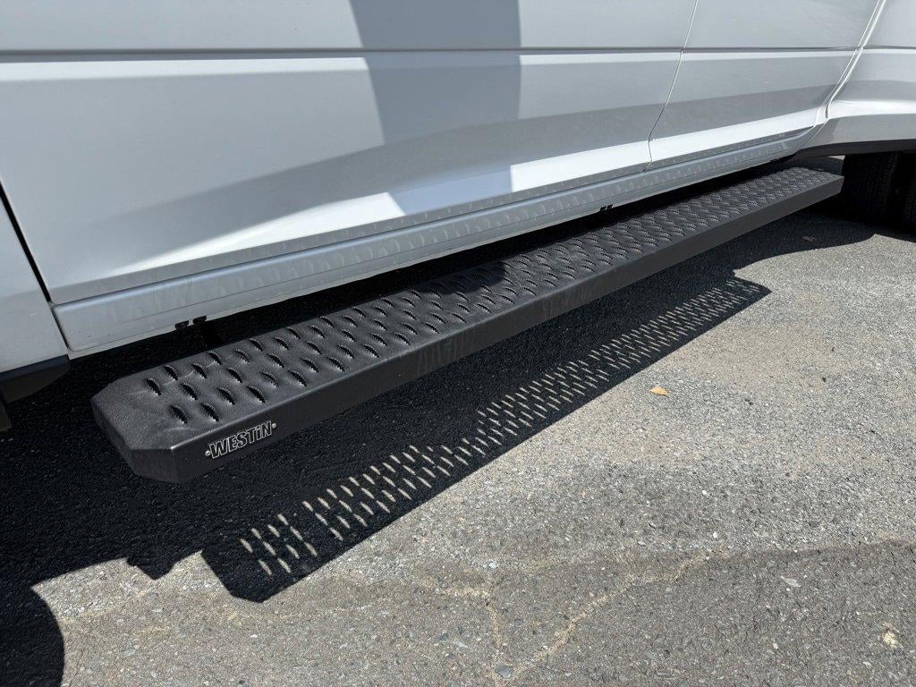 2024 RAM 3500 Tradesman 4x4 Crew Cab 8' Box