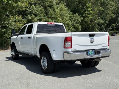 2024 RAM 3500 Tradesman 4x4 Crew Cab 8' Box