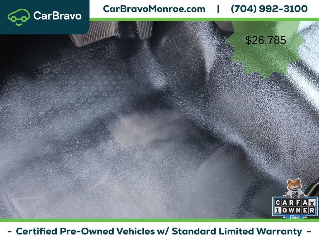 2022 RAM 1500 Classic Tradesman 4x4 Crew Cab 5'7" Box