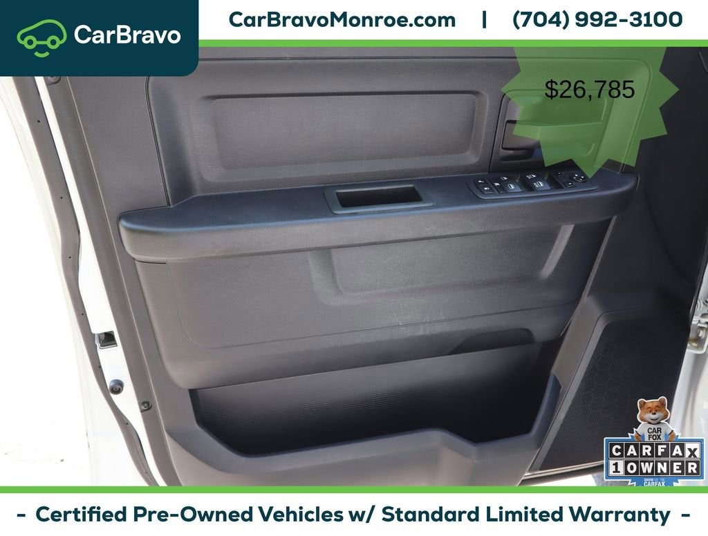2022 RAM 1500 Classic Tradesman 4x4 Crew Cab 5'7" Box