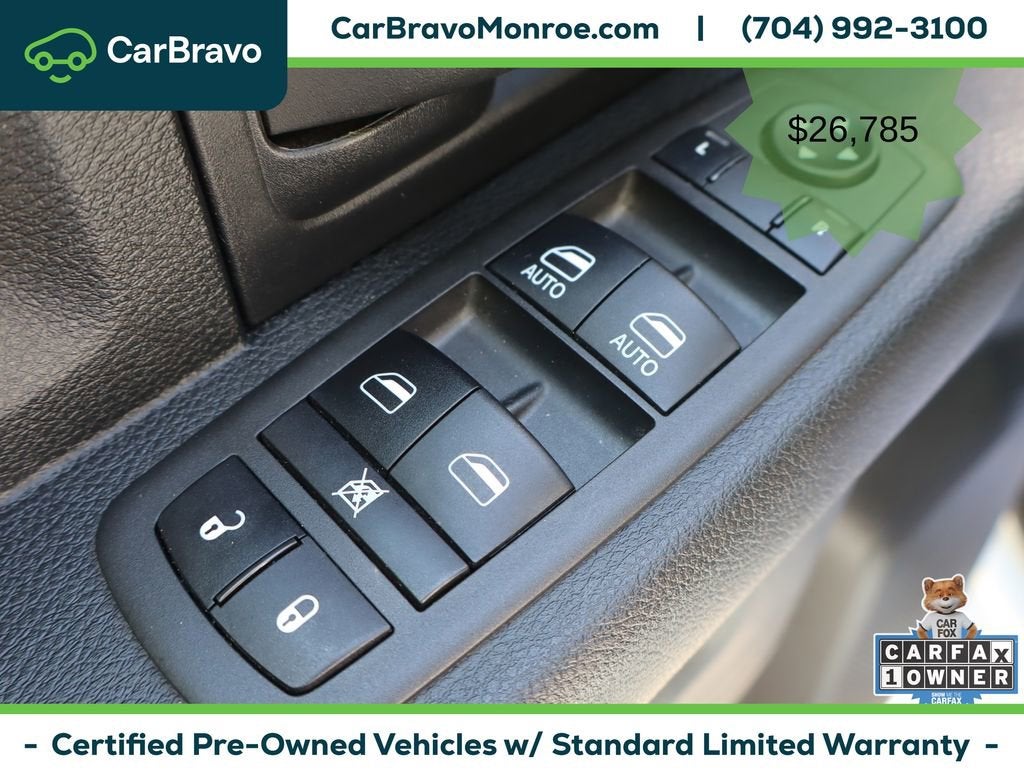 2022 RAM 1500 Classic Tradesman 4x4 Crew Cab 5'7" Box