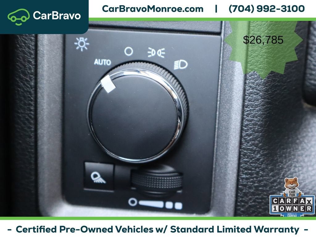 2022 RAM 1500 Classic Tradesman 4x4 Crew Cab 5'7" Box