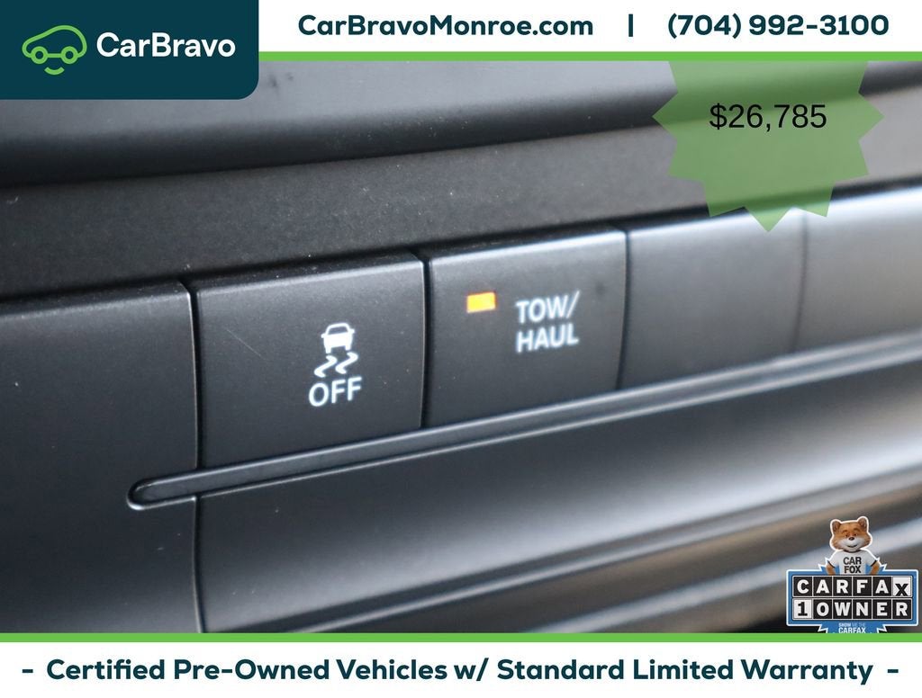 2022 RAM 1500 Classic Tradesman 4x4 Crew Cab 5'7" Box