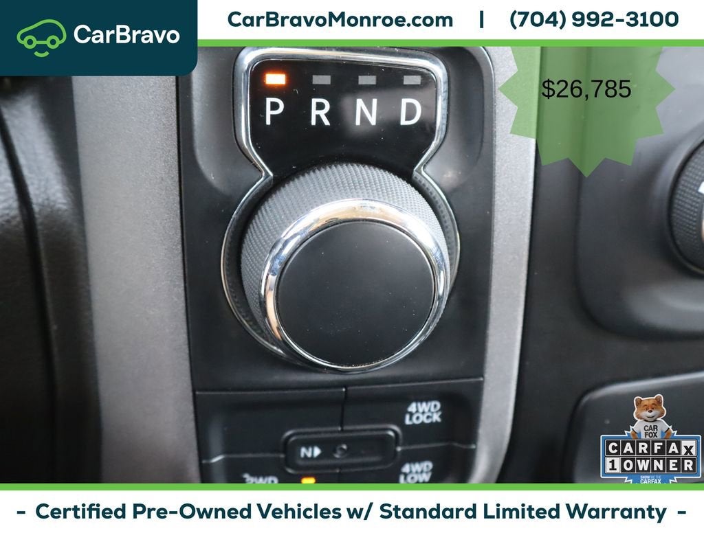 2022 RAM 1500 Classic Tradesman 4x4 Crew Cab 5'7" Box