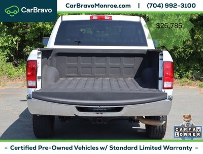 2022 RAM 1500 Classic Tradesman 4x4 Crew Cab 5'7" Box