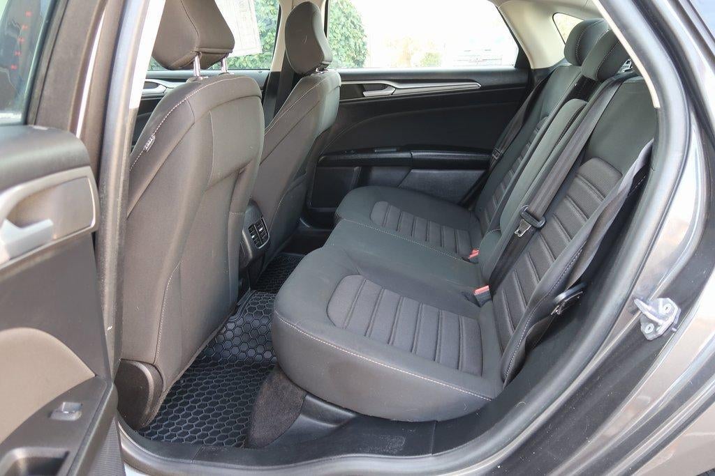 2020 Ford Fusion SE FWD