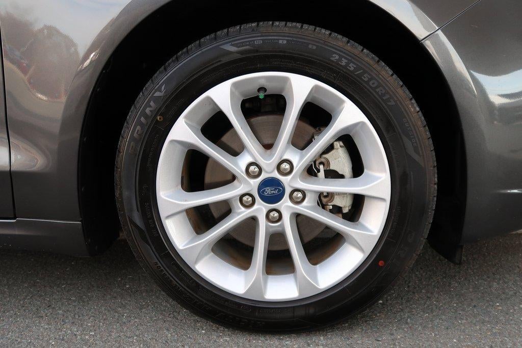 2020 Ford Fusion SE FWD