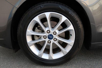 2020 Ford Fusion SE FWD