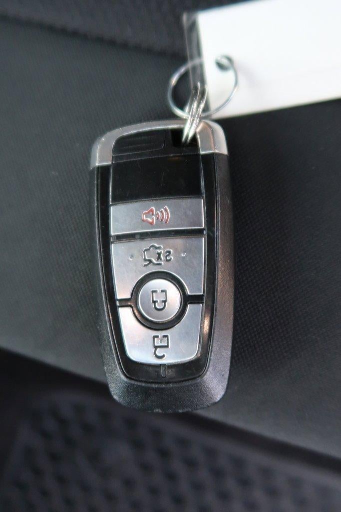 2020 Ford Fusion SE FWD