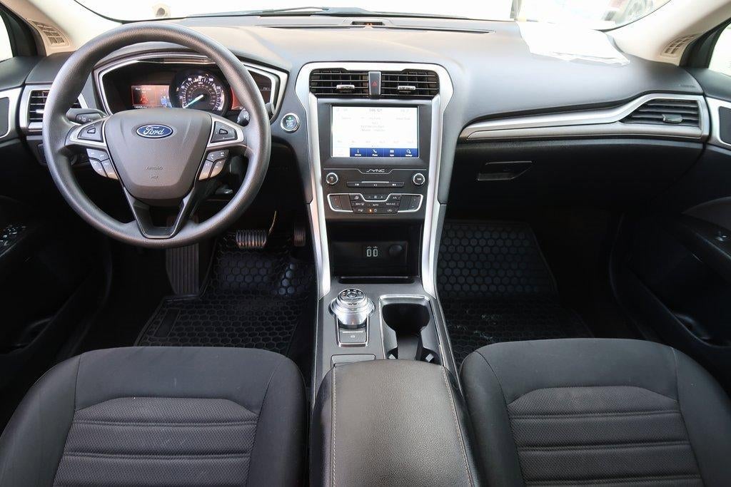 2020 Ford Fusion SE FWD