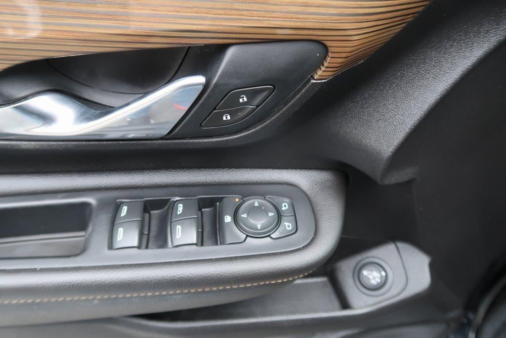 2020 GMC Terrain FWD 4dr SLE