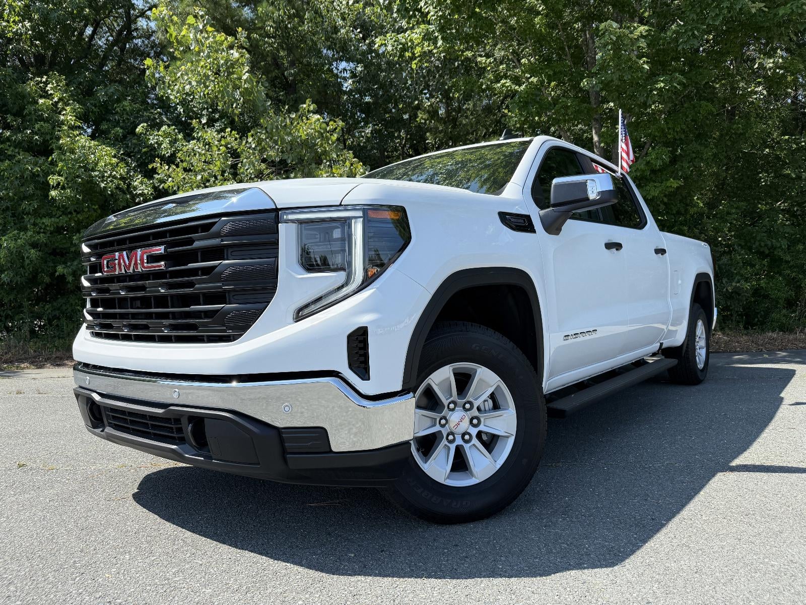 2025 GMC Sierra 1500 Pro