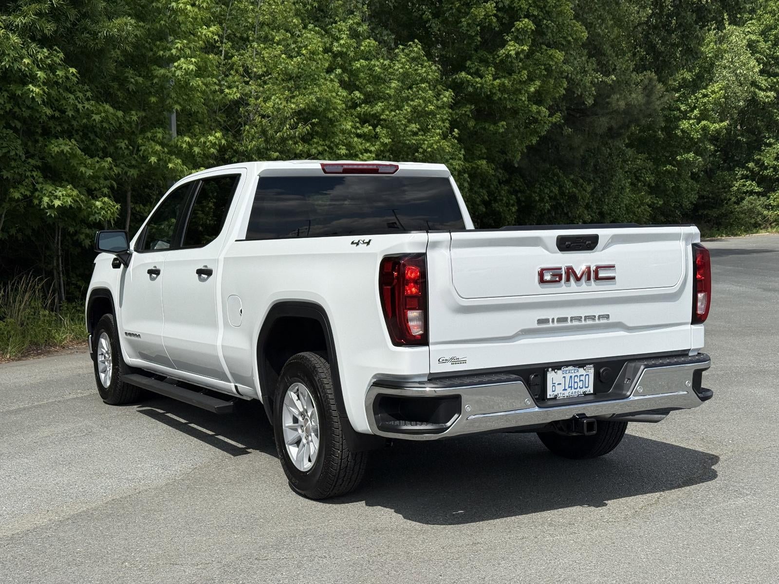 2025 GMC Sierra 1500 Pro