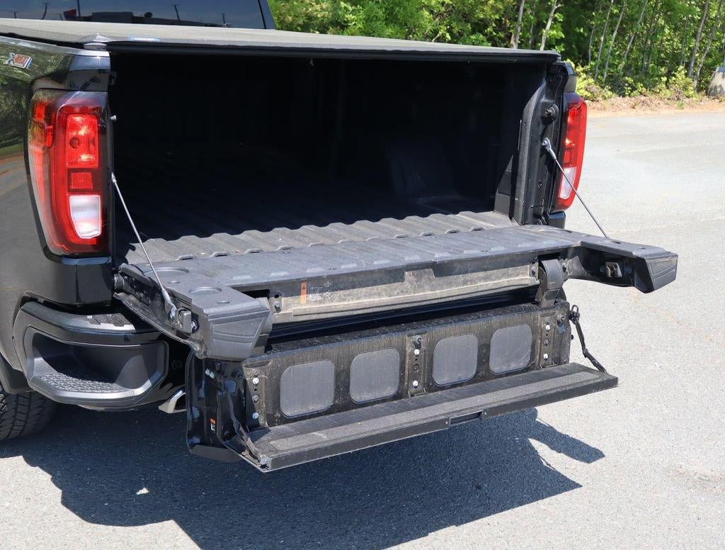 2022 GMC Sierra 1500 Limited 4WD Crew Cab 157" Elevation