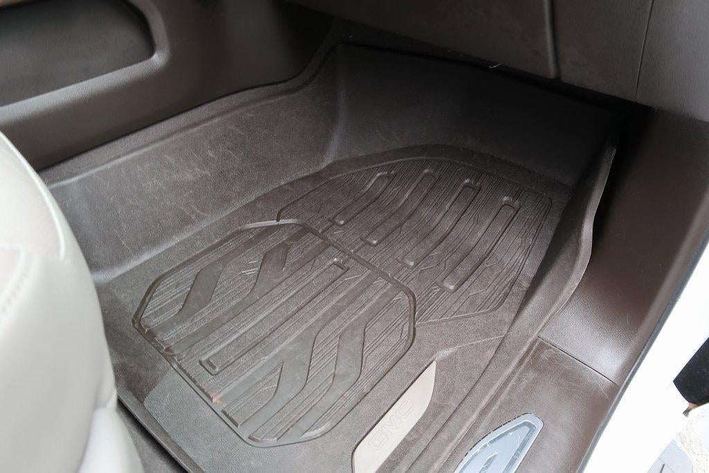 2019 GMC Sierra 1500 4WD Crew Cab 147" SLT