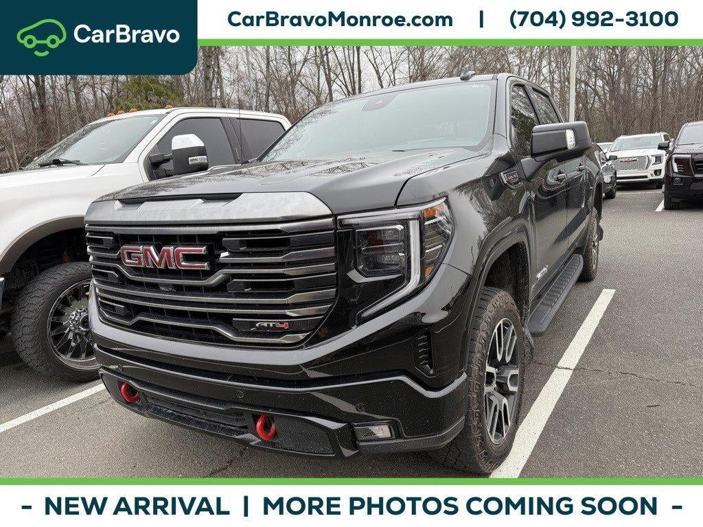 2024 GMC Sierra 1500 4WD Crew Cab 147" AT4