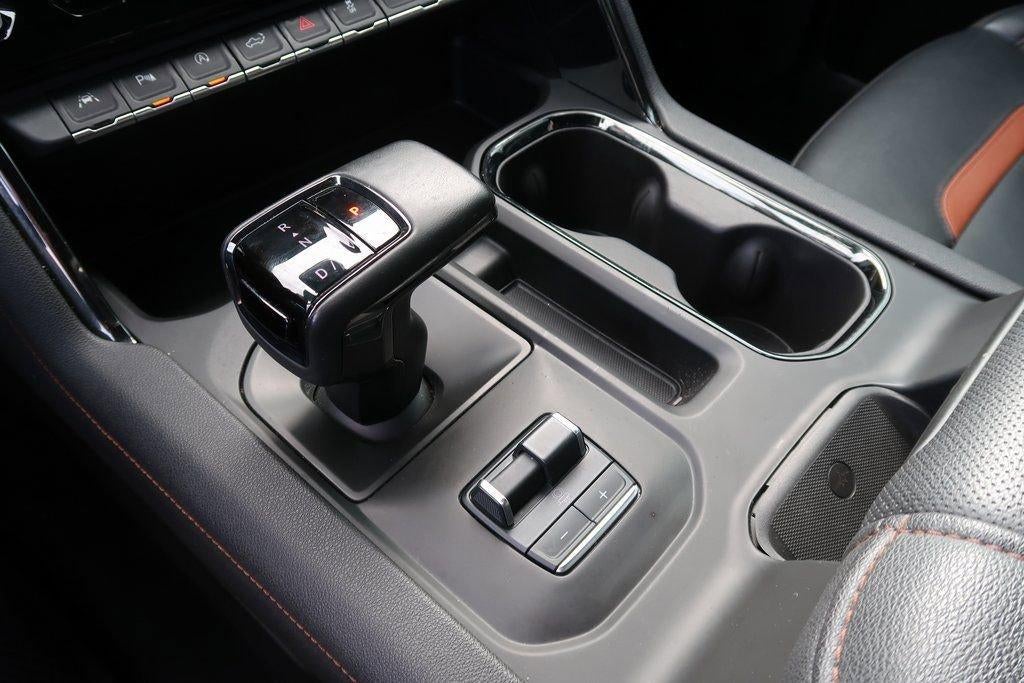 2024 GMC Sierra 1500 4WD Crew Cab 147" AT4