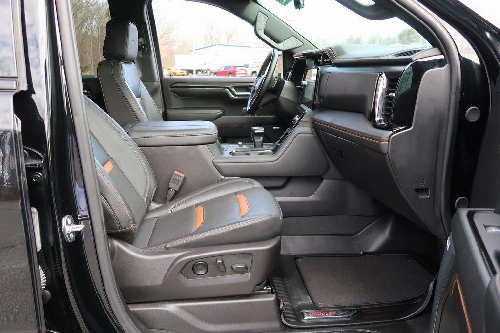 2024 GMC Sierra 1500 4WD Crew Cab 147" AT4