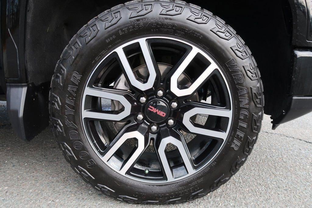 2024 GMC Sierra 1500 4WD Crew Cab 147" AT4