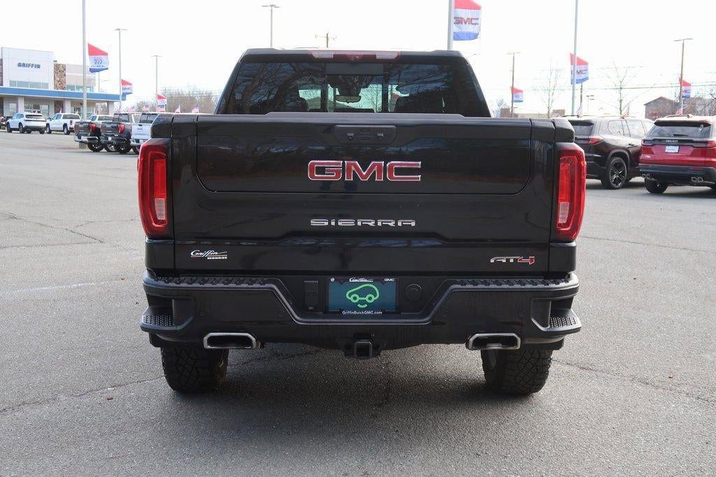 2024 GMC Sierra 1500 4WD Crew Cab 147" AT4