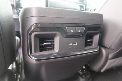 2022 GMC Sierra 1500 4WD Crew Cab 157" AT4