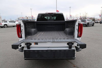 2022 GMC Sierra 1500 4WD Crew Cab 157" AT4